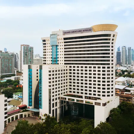 Grand Mercure Bangkok Atrium Отели рядом с достопримечательностью «Станция метро Phetchaburi»
