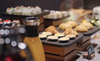 Si Yue Hotel (Software Industry Center Wealth Mall Branch)