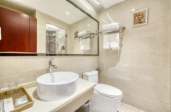 Senman Jingpin Hotel