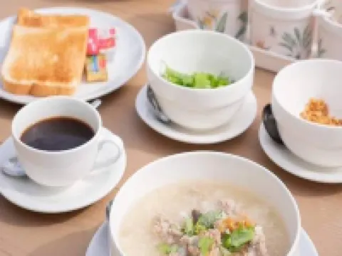 เดอะเฟิสต์ เรสซิเดนซ ลำพูน โรงแรมในอำเภอเมืองลำพูน