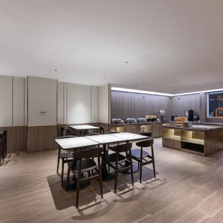 HanTing Hotel (Rugao Anding Square)