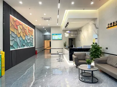 Boya Hotel (Huazhong Agricultural University) Hotel dekat Hubei Water Resources Technical College (Luoshi South Road)