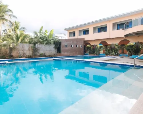 Reddoorz Plus near Municipality of Luisiana Laguna โรงแรมในลากูนา