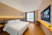 Starry Cloud Hotel (Jiangshan Hushan Park Branch)