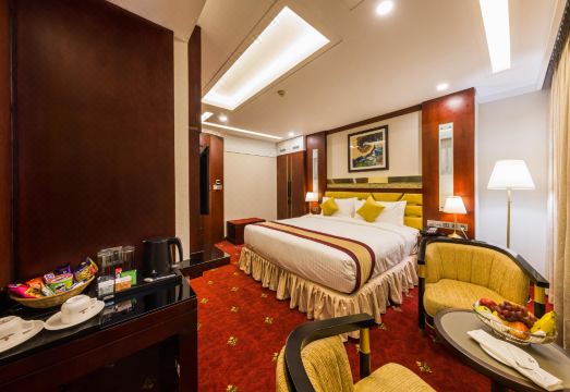 3. 그랜드 팰리스 ..