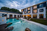 Manye Leisure House · Private Hot Spring Vacation Stay (OMG Heartbeat Paradise Store) Hotels near Chuiyun Tongtian River