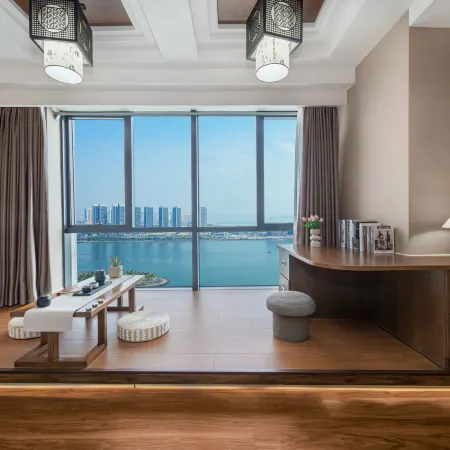 Wujie Shangju Seaview Apartment