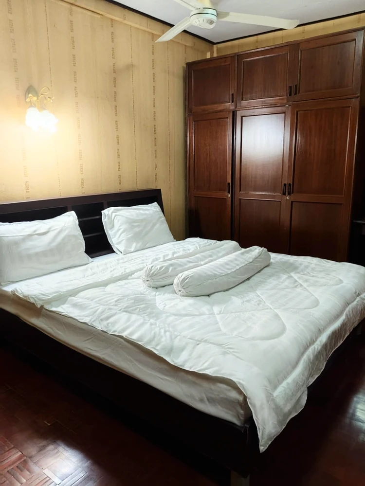 รูปภาพของวิลลา 6 ห้องนอน 6 ห้องน้ำส่วนตัว ขนาด  ตร.ม. – ถนนคนเดิน