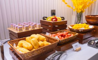 Homeinn Plus Hotel (Tai'an Taishan Street Xuri Building Guangcai)