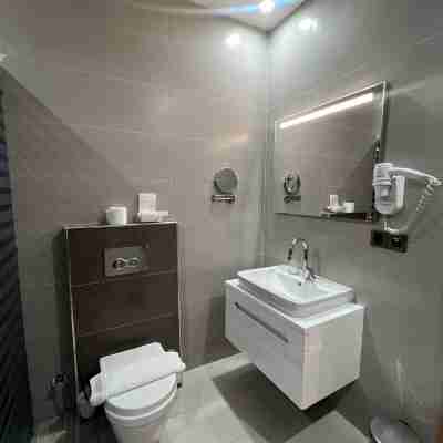 Al Yarmouk International Hotel Rooms