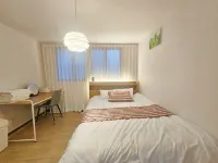 Near HONGDAE / 500m of Ewha Station on Subway Line 2 /  6 people in 3 rooms