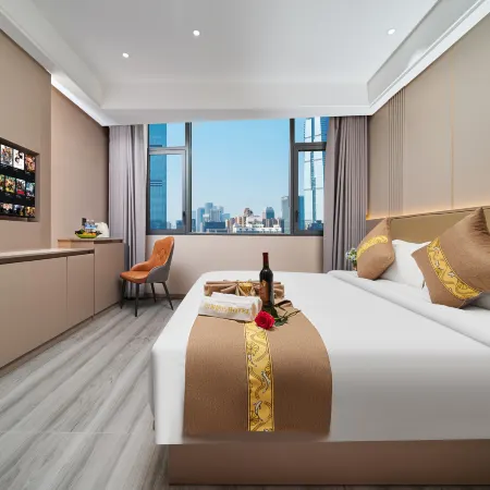 Dejiang Jinglai Hotel (People's Park)