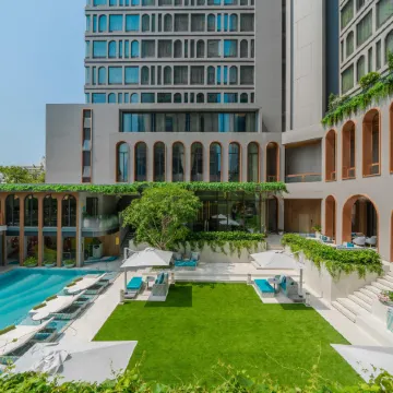 Meliá Pattaya Hotel Отели рядом с достопримечательностью «Торговый центр Harbor Pattaya»