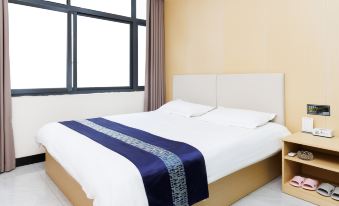 Green Lemon Express Hotel (Bengbu Railway Station First Affiliated Hospital )