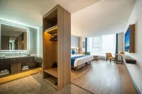 Yeste Hotel (Guiyang Baiyun North High-speed Railway Station) Отели в г. Гуйян