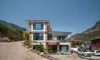 Linzhou Zhenshi Renjia Homestay (Taihang Grand Canyon Shibanyan)