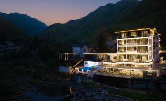 Yunxi Valley AURORA · Private Spa Aesthetic Design Studio Guesthouse