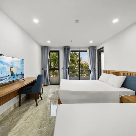 Silia Hotel & Apartment Отели рядом с достопримечательностью «Marble Moutain»