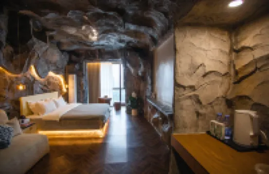 Yanci Wayhome | Smart Luxury Secret Boutique Stay (Kaili Dashi Crossroad)