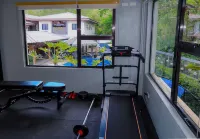 Pearl Vista de Coron Resort Hotel - Fitnessstudio