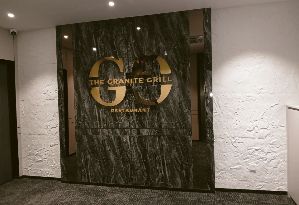 5. 호텔 리갈 비스..