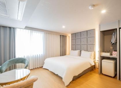 마산 덴바스타호텔 경남대점