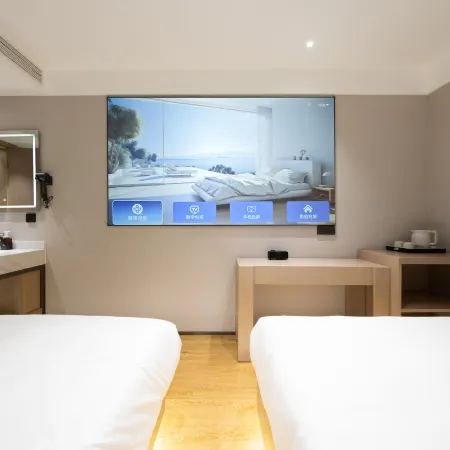 Erman Hotel (Beijing Sanlitun Chaoyangmen Subway Station Branch)