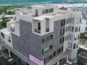 Beihai Silver Beach Puyue Hotel (International Passenger Port Branch)