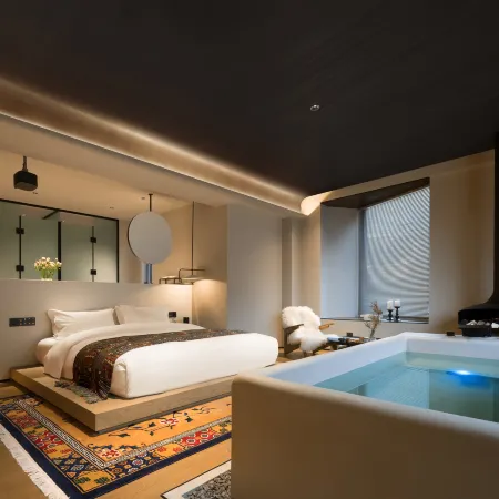 Kangding Suonanzhi · Lantree Tibetan-style Private Hot Spring Boutique Inn