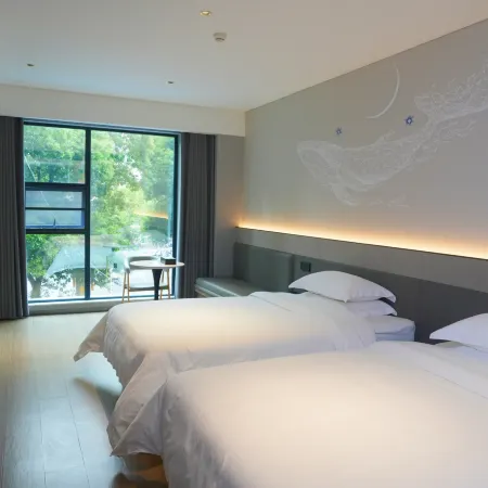 Yuman Hotel (Yuanling Chenzhou Middle Street)