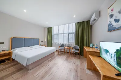 Laiyue Hotel (Zhengzhou Futadong Subway Station) Hotel dekat Zhengzhou No.85 Middle School Stadium