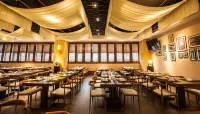 Xingyi Bast Dreamland Hotel