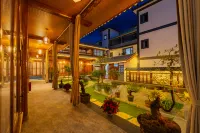 Yunshu Inn (Lijiang Sanyi International Airport Branch) Các khách sạn gần Sân bay Tam Nghĩa