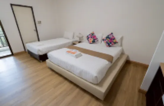 K.N Grand Hotel