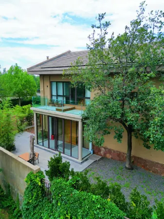 Fulushan Resort Hotel Отели рядом с достопримечательностью «Jishan Sanfeng»