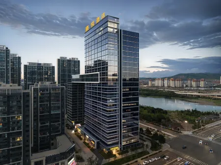 Xiyue High-altitude Smart Scenic Hotel (Kunming South High-Speed Railway Station) Отели рядом с достопримечательностью «Kunming University of Technology Chenggong Campus College of Mechanical and Electrical Engineering»