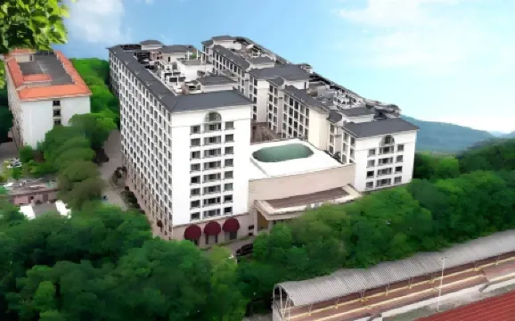 Guangzhou Huangpu Jindelux Hotel Collection Отели рядом с достопримечательностью «Qingfeng»