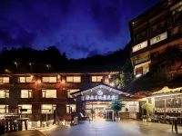 QianshanYueSceQianshan Yue Scenic Beauty Inn (Xijiang Qianhu Miao Village Store)