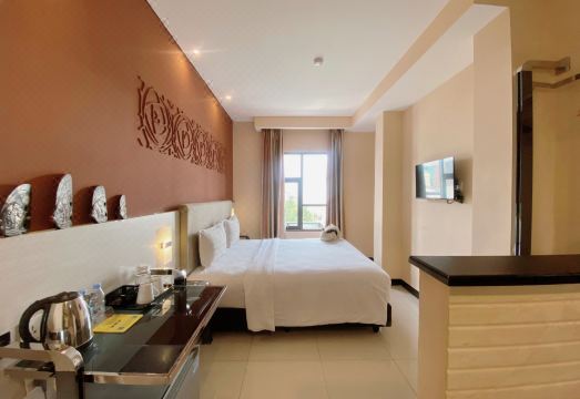 버스 라이트 호텔 가자 마다