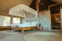 Kingfisher Beach Resort Hotels in Pangani