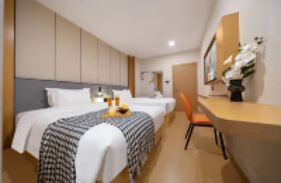 泊逸·臻品酒店（南川萬達廣場店） 鄰近半溪河的酒店