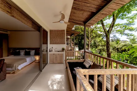 Wanan Tinglan Wild Luxury Resort Designer Hotel Отели рядом с достопримечательностью «Xishuangbanna Folk Custom Garden»