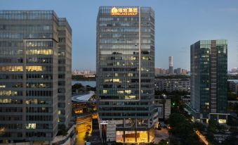 Wangyu E-Sports Hotel (Shanghai Dapuqiao Luban Road Subway Station)