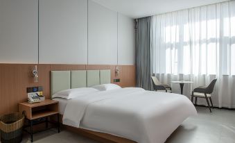 Super 8 Hotel(G216 Store, Gaize County, Ngari Prefecture)