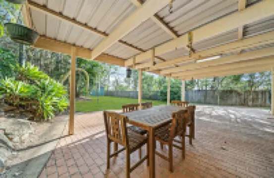 Air-conditioned Quiet Stay in Rochedale South