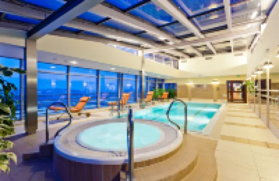 克拉特夫-庫布斯酒店