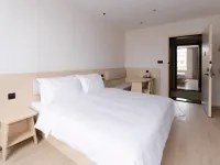 Hi Inn Hotel (Chifeng Hongshan Commercial Pedestrian Street)