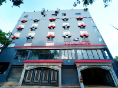 SSJ Premium Hotels near Kolathia square କୋଳଥିଆ ଛକ