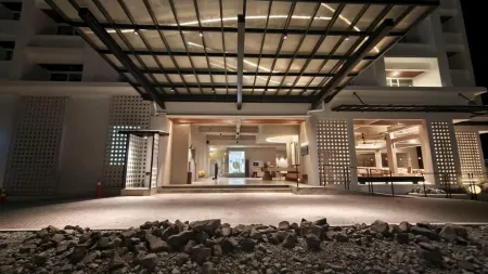 Blanco Apartment Hotel