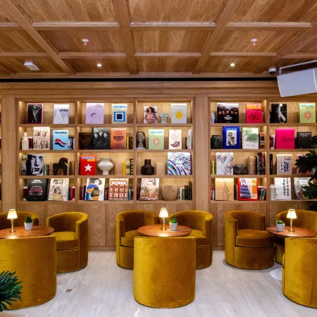 Brown's Avenue Hotel